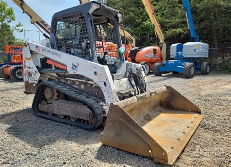 2017 bobcat t450 compact track loader|bobcat track loader size chart.